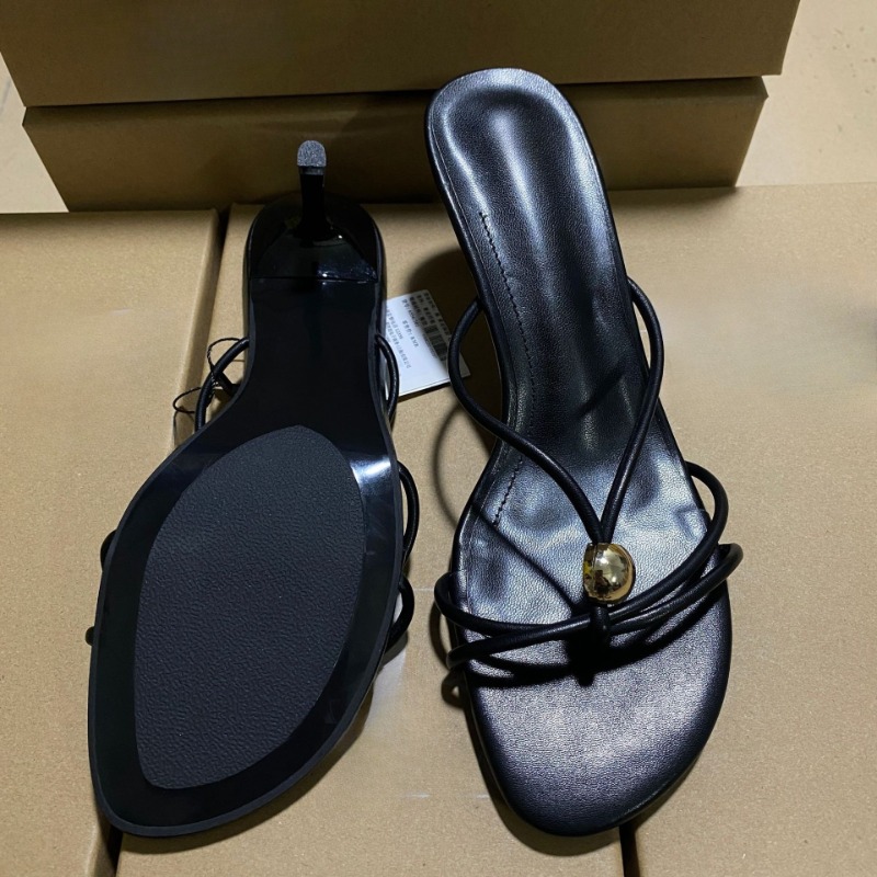 Sandal Musim Panas Wanita Desa - Crossfit Lady ulasan dan harga